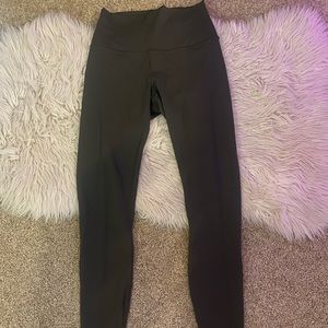 LULULEMON- High Rise Leggings
